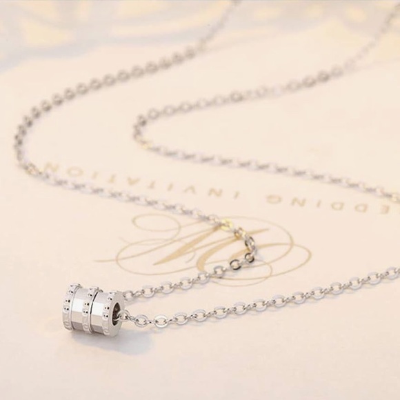 Womens necklace for Christmas - Picture 2 of 2